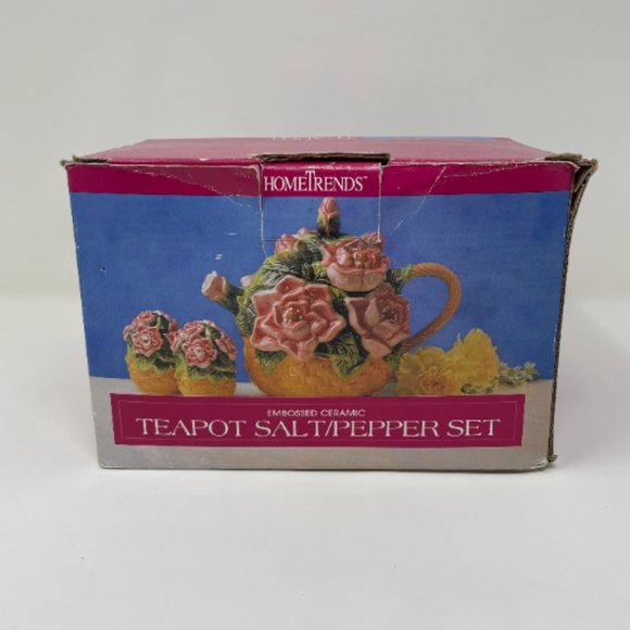 Vintage Cottage Core Embossed Ceramic Flower Basket Pink Teapot Set Salt Shaker - Picture 10 of 10